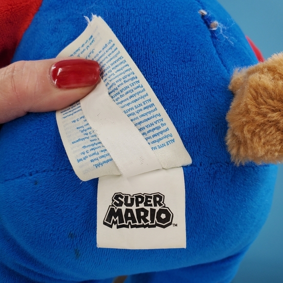 Build-A-Bear Super Mario plush - Picture 7 of 14